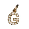 Bokstavanheng med strass G – lengde 7 mm, messing, belagt med 9 karat gull