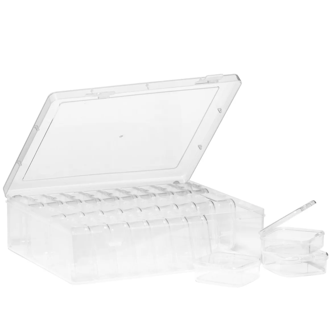 Oppbevaringsboks av gjennomsiktig plast med 30 små esker, 22×17,5×6 cm