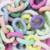 50 perler / kjededeler som blir et pastellfarget kjede, 19×15 mm